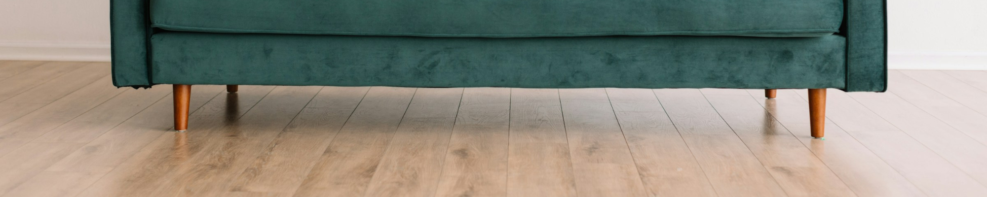 Vinyl flooring in a bright and modern bathroom